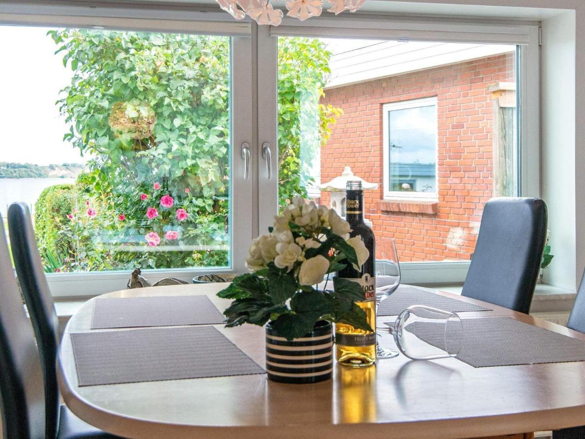 2 Person Holiday Home In Gr Sten Gråsten Extérieur photo